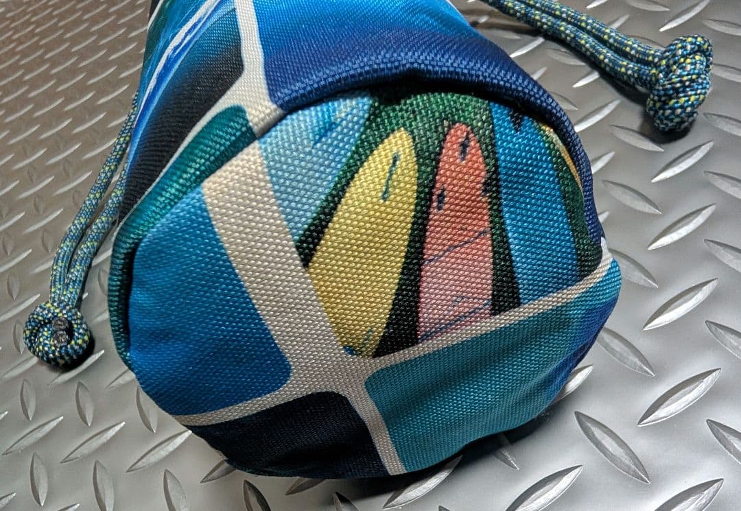 激レアKAVU水筒カバーマリンスタイル波乗りBEACHペットボトルカバー海