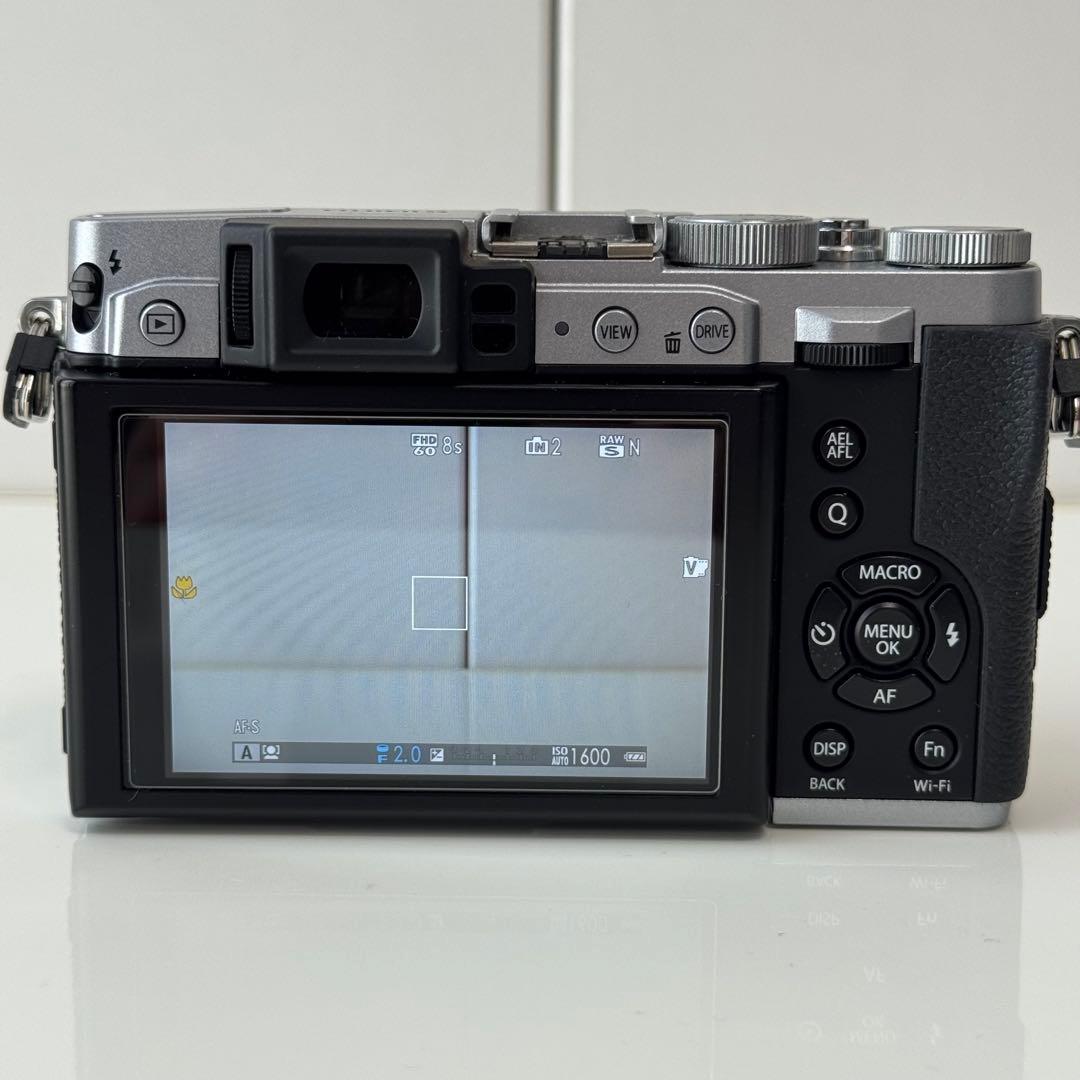 FUJIFILM X30 高級コンパクトデジタルカメラ　オマケ付