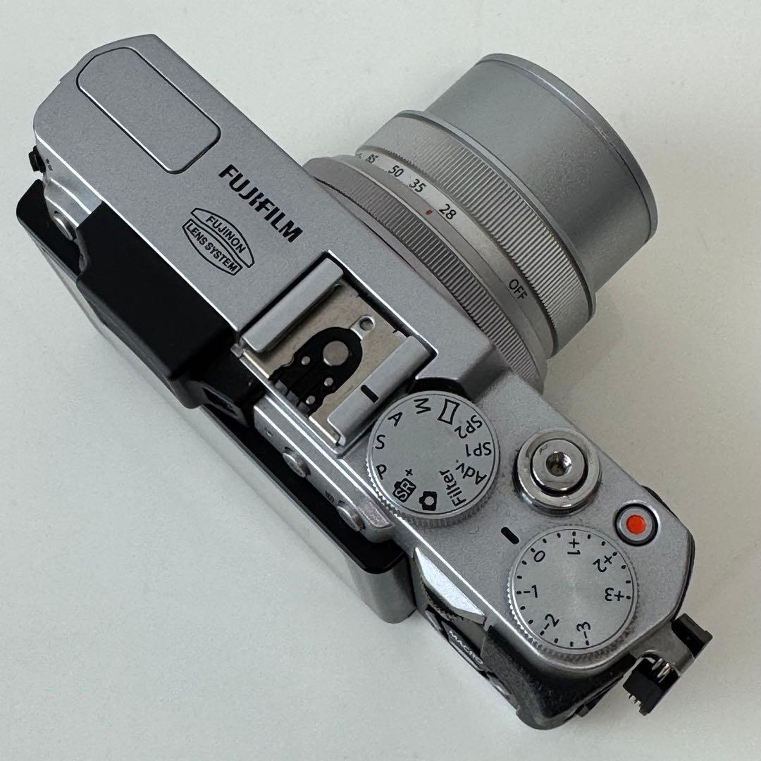 FUJIFILM X30 高級コンパクトデジタルカメラ　オマケ付