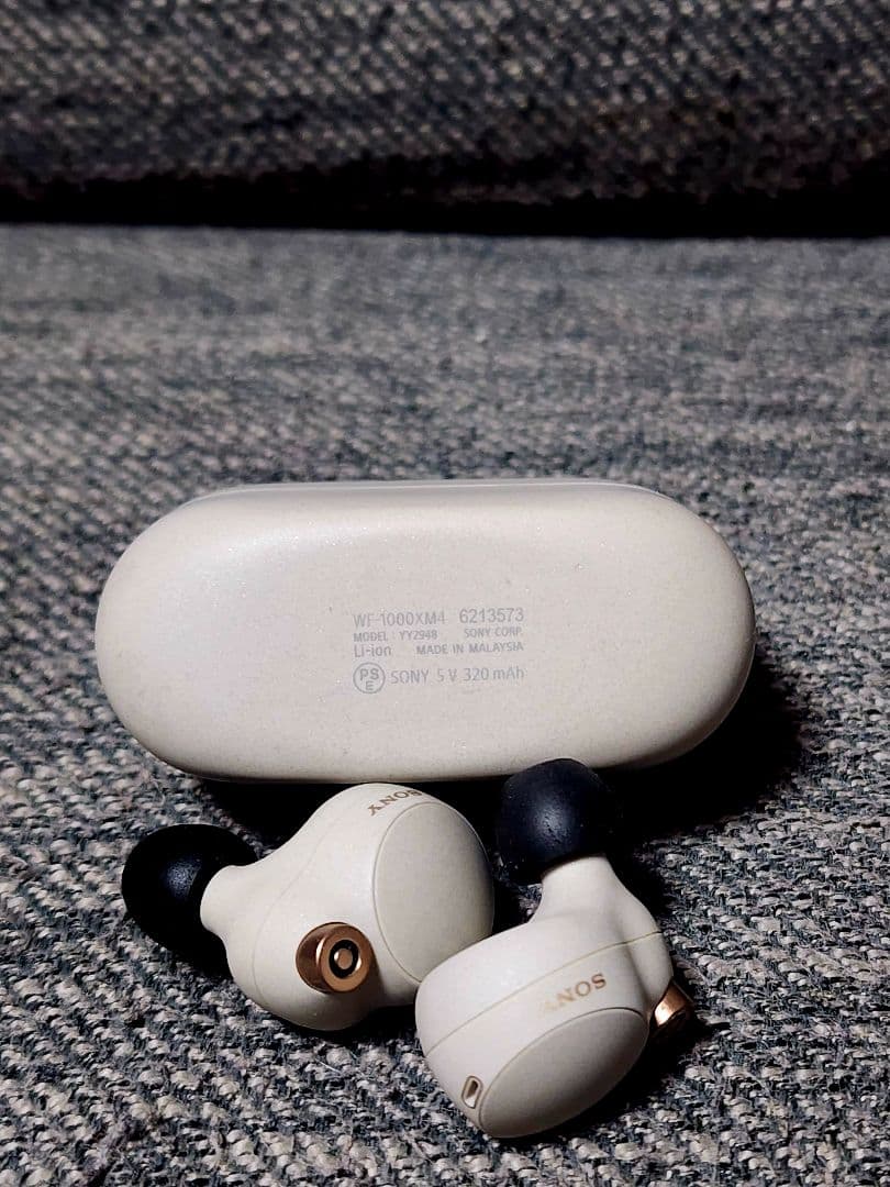 SONY WF-1000XM4 ワイヤレスイヤフォン ホワイト