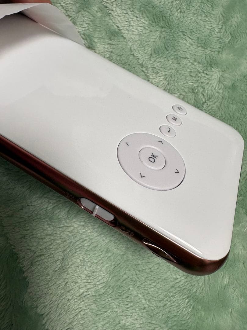 カベーニ モバイル プロジェクター