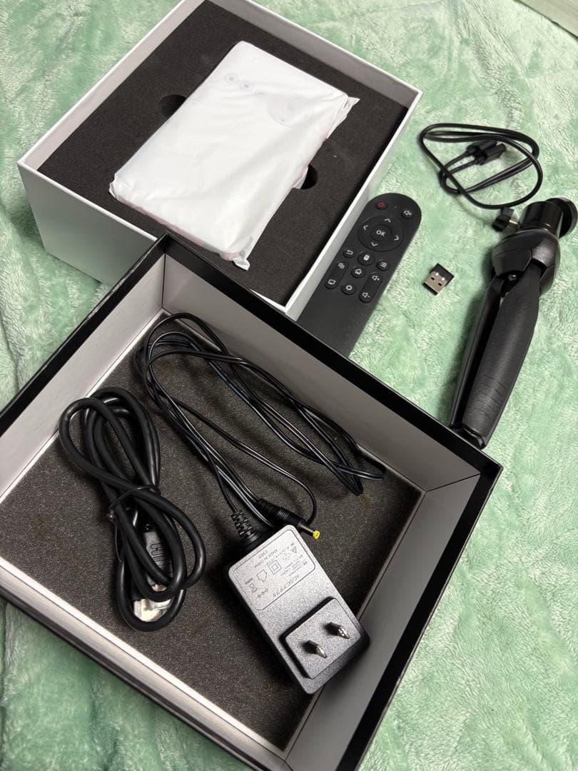 カベーニ モバイル プロジェクター