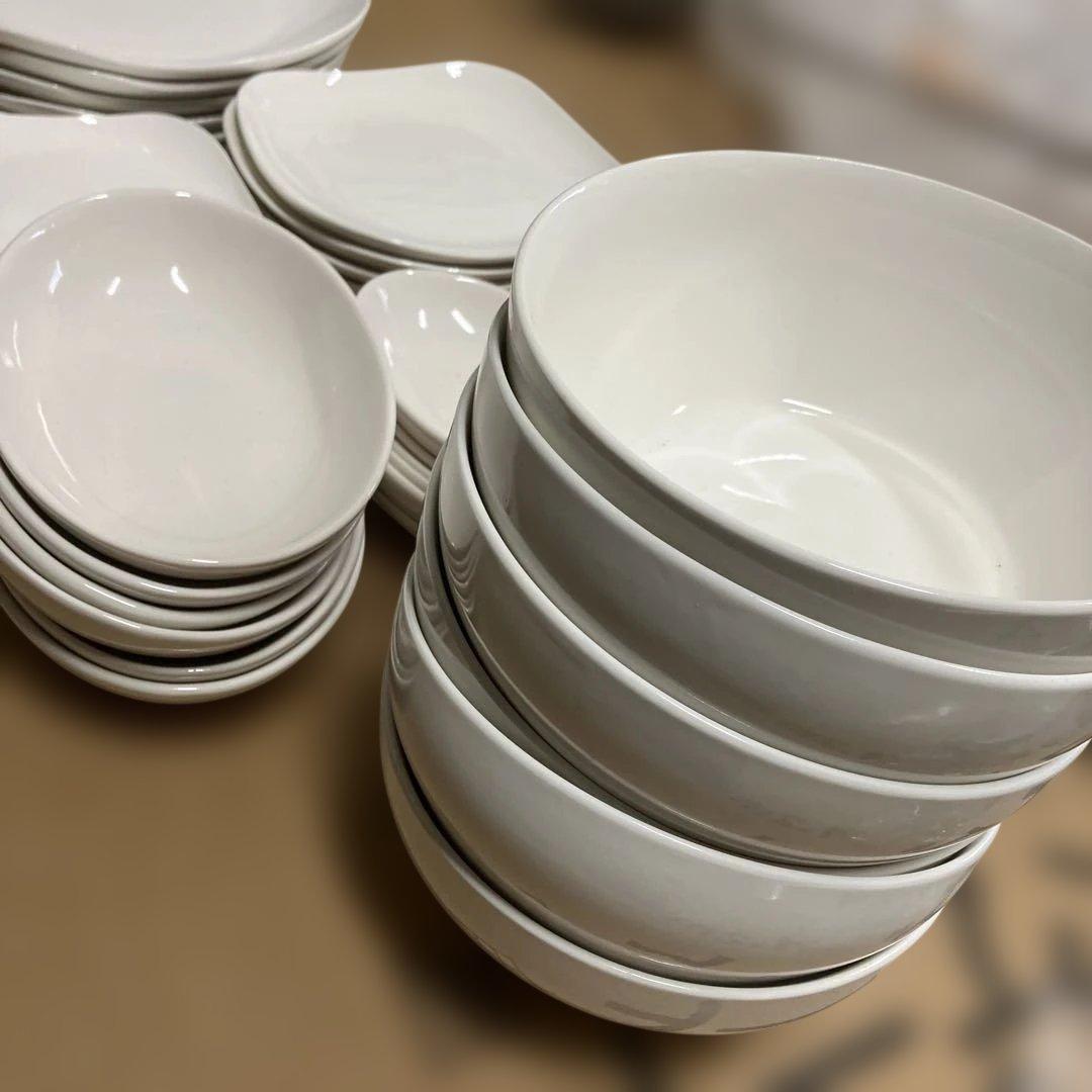 白い陶器の皿セット　42枚セット　新品未使用