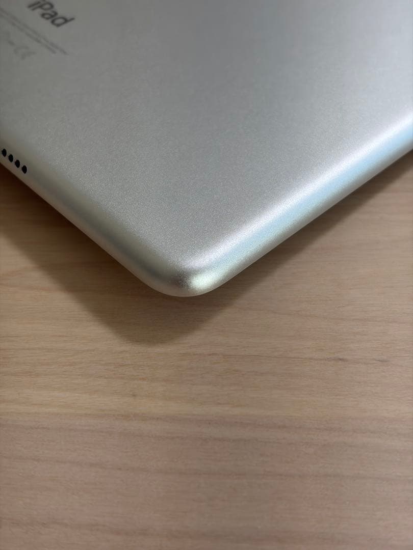 iPad Air 2 64GB Cellularモデル 本体のみ 動作良好