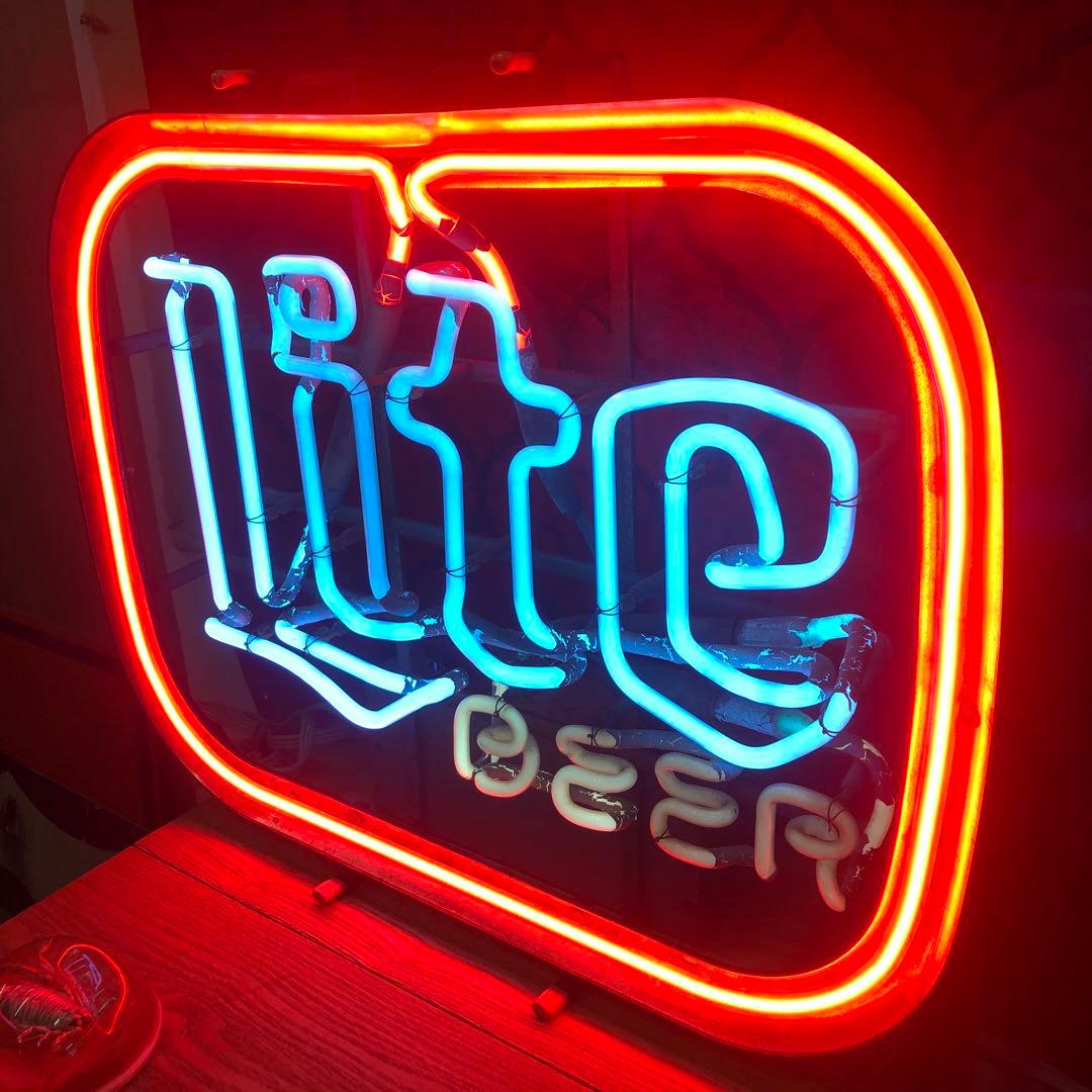 miller coors Budweiser ライトサイン　ネオン　酒場　old