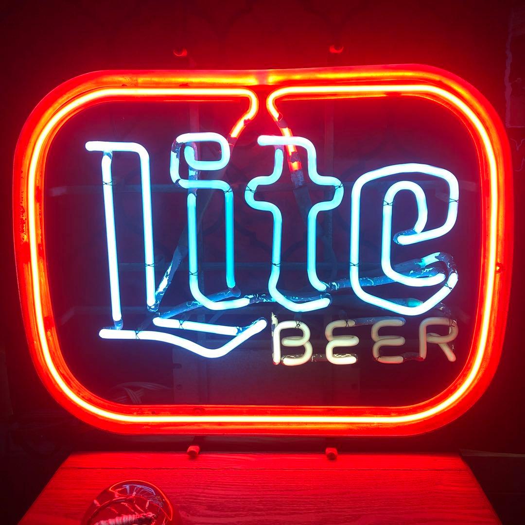 miller coors Budweiser ライトサイン　ネオン　酒場　old