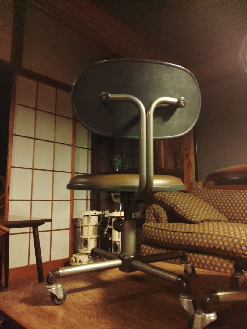 希少　イトーキ　ITOKI ２脚　インダストリアル　スペースエイジ　ポストモダン