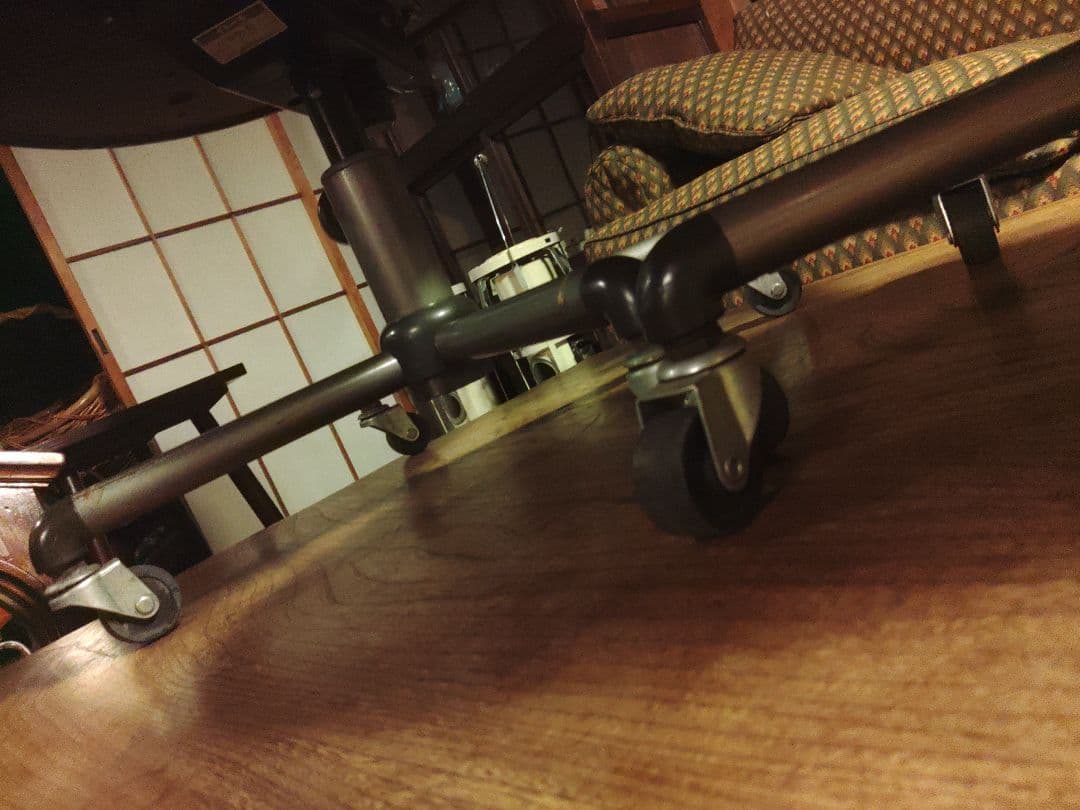 希少　イトーキ　ITOKI ２脚　インダストリアル　スペースエイジ　ポストモダン