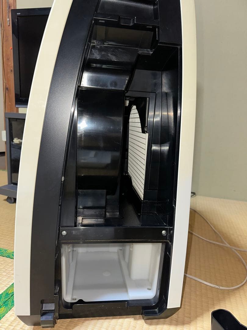 SHARP 除加湿空気清浄機 KC-HD70-W ホワイト ジャンク