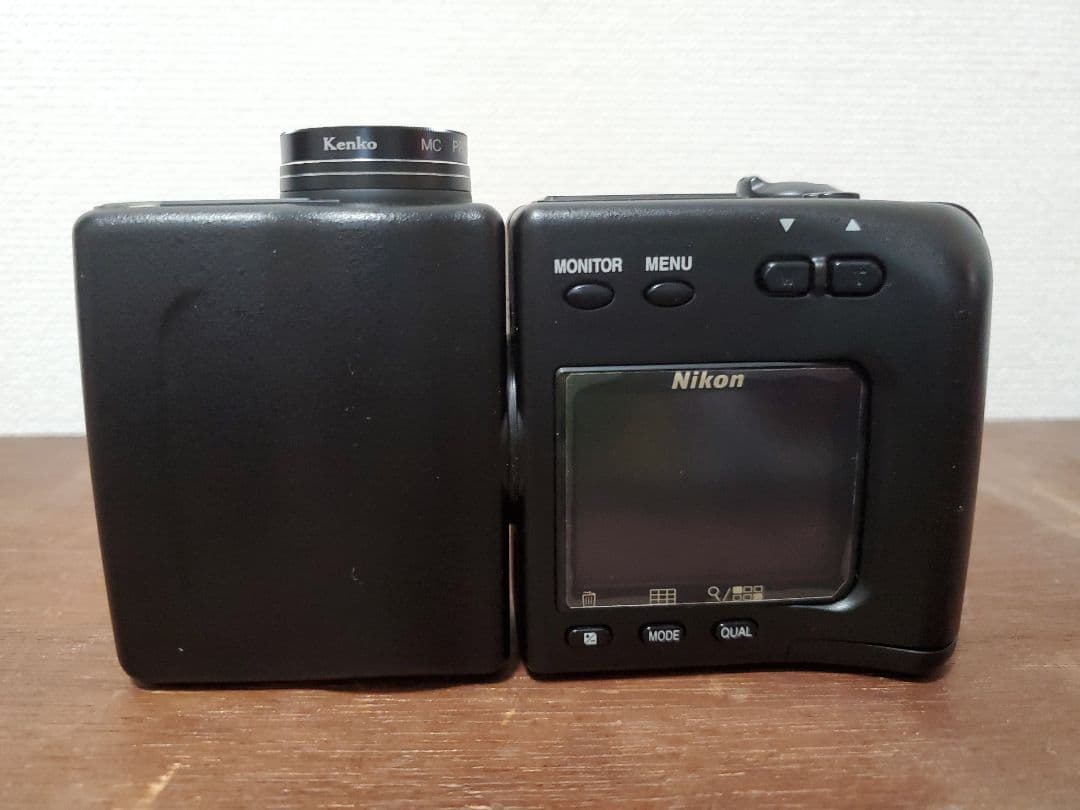 デジタルカメラ NIKON COOLPIX950