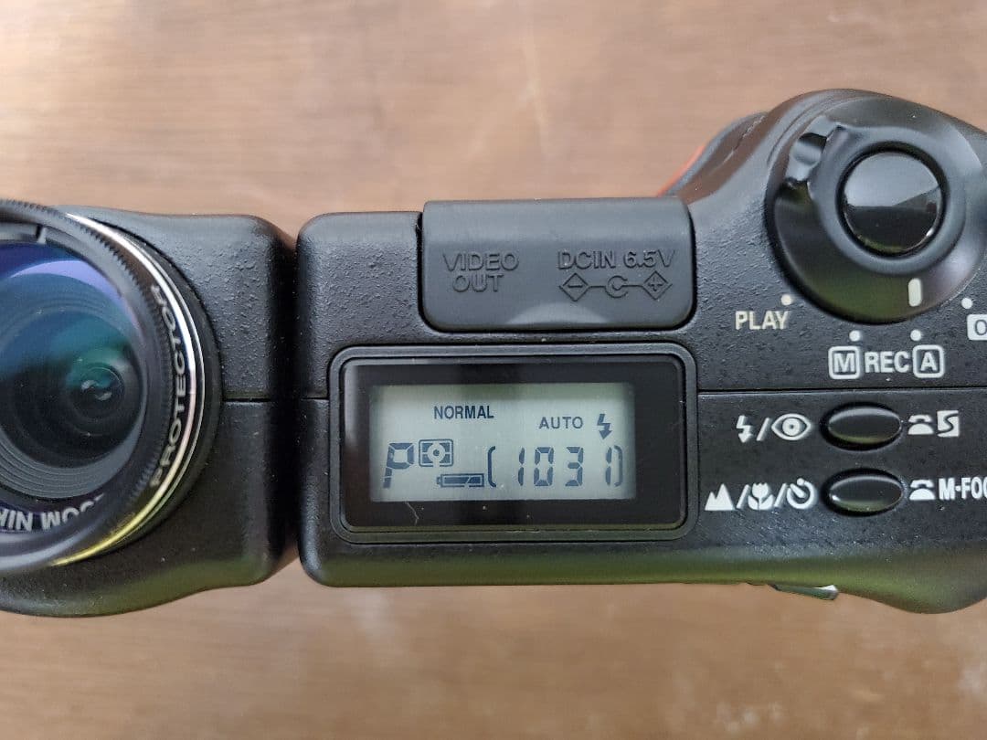 デジタルカメラ NIKON COOLPIX950