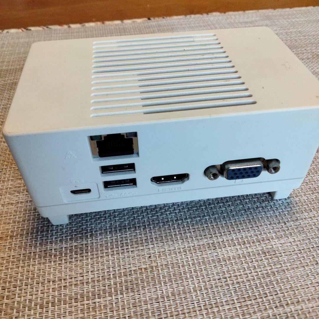 LIVA MINI PC　ミニ　パソコン