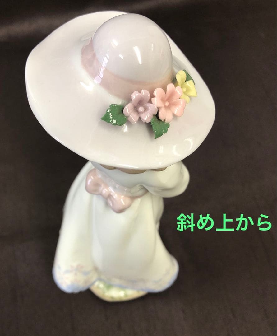 SAVOIR VIVRE London 陶器製　少女　はにかみ乙女