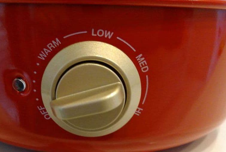 【新品未使用】ブルーノ　BRUNO マルチグリルポット　BOE029 箱付き