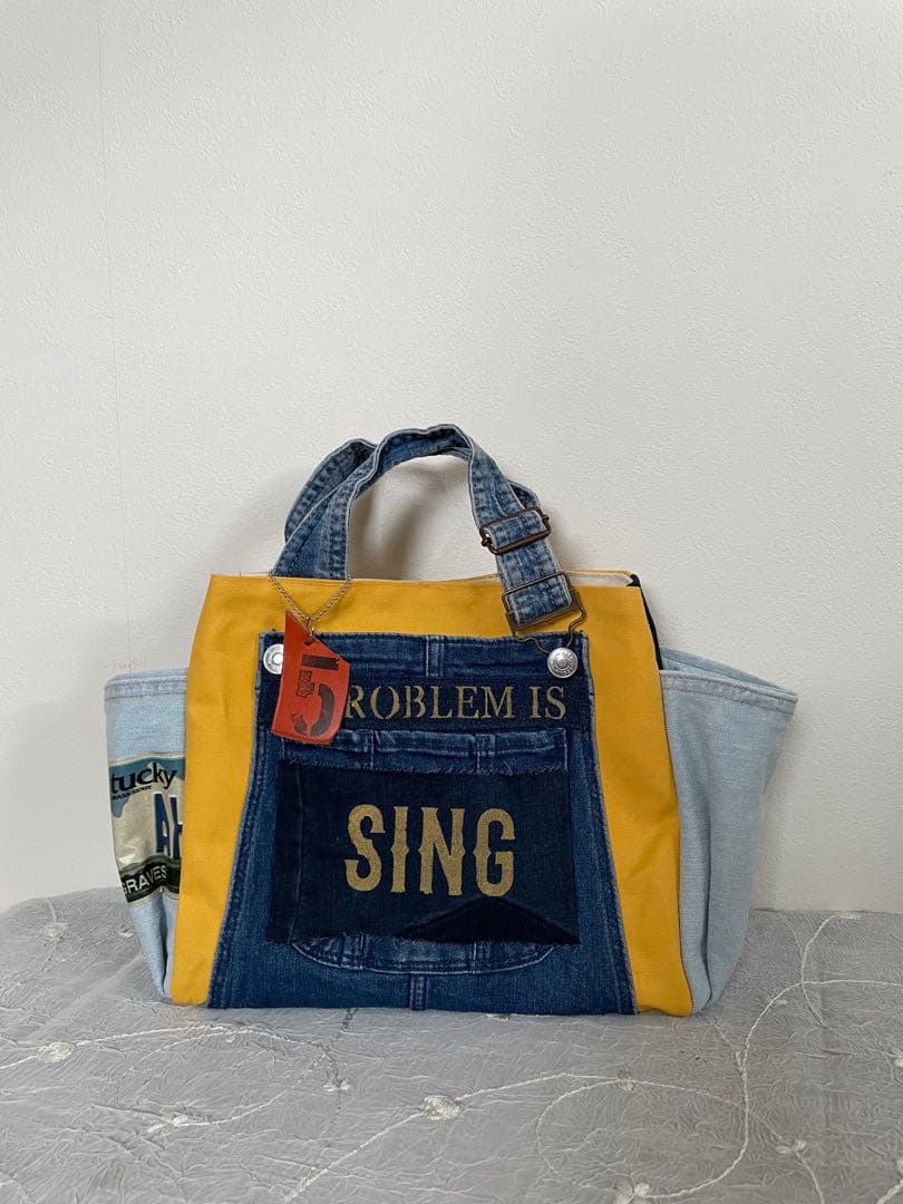 デニムリメイク2wayバッグ　トートバッグ　サイドポケット　Dカン付き