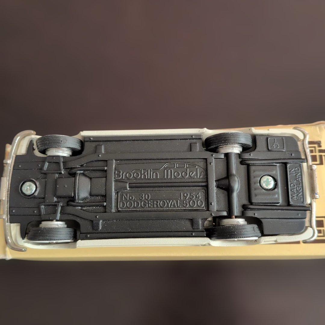 ミニカー Brooklin Models Dodge Pace Car 1/43