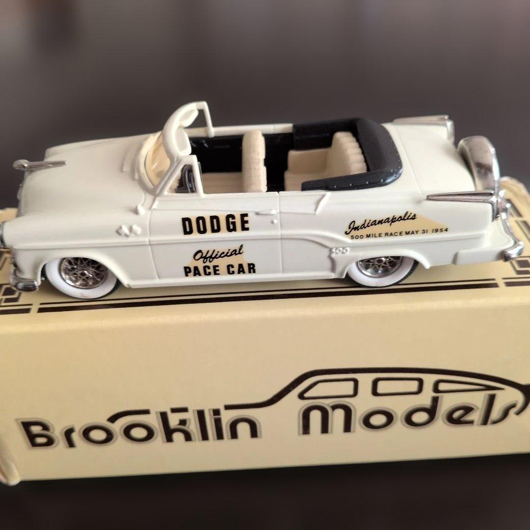 ミニカー Brooklin Models Dodge Pace Car 1/43