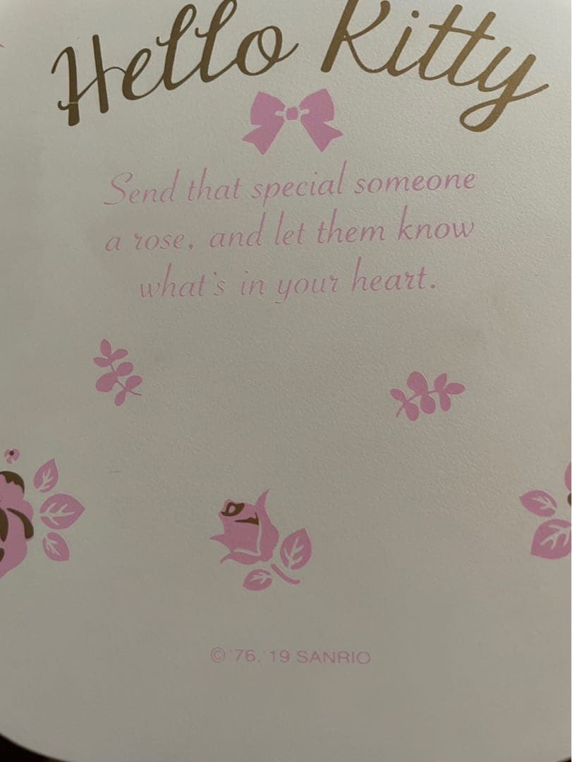 サンリオ　ハローキティ　アクセサリーケース　バラ柄　花柄　木製ドレッサー