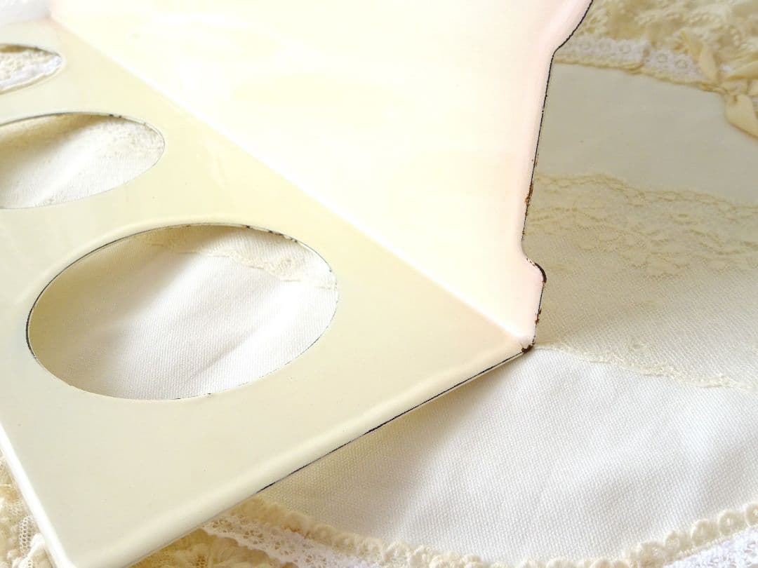 イマン　アンナ　サボンラック　マニーローズ