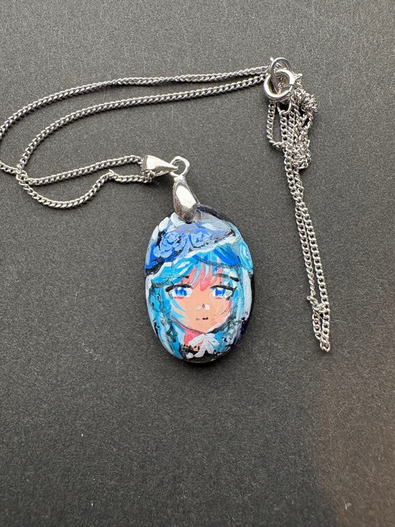 アニメ風キャラクターペンダントネックレス