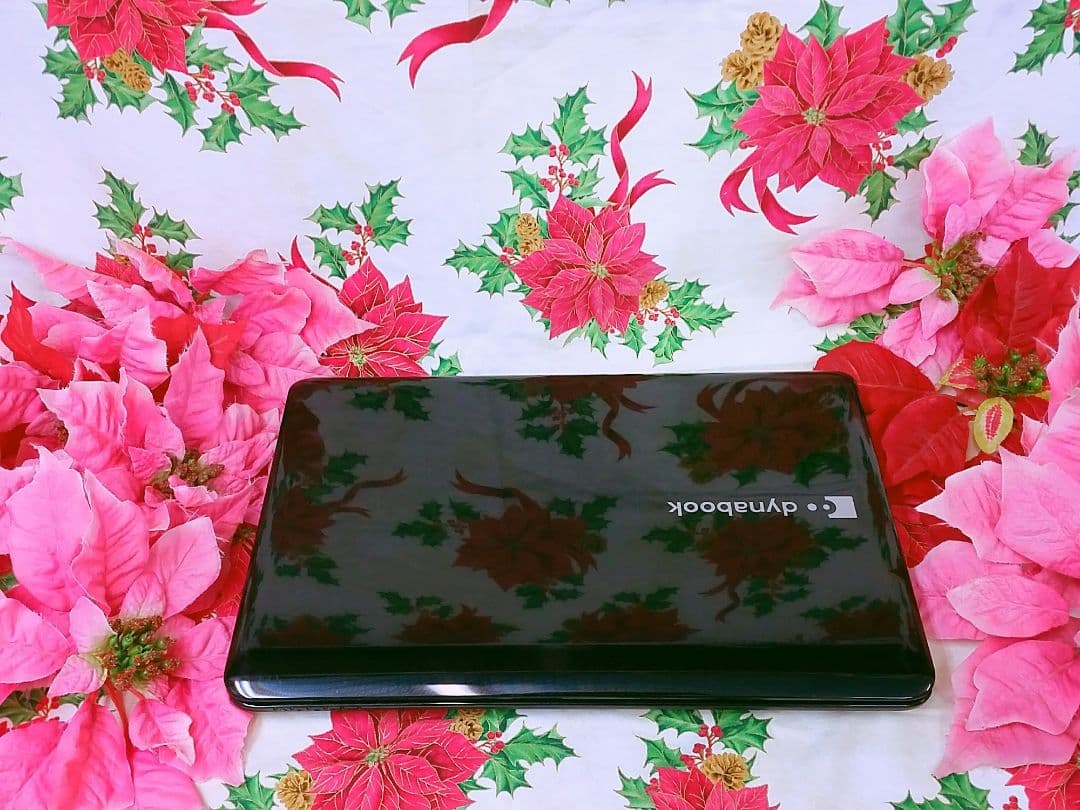 極上品♥爆速２世代Core-i5♥美品♥新型Win11♥大容量×８G♥オフィス