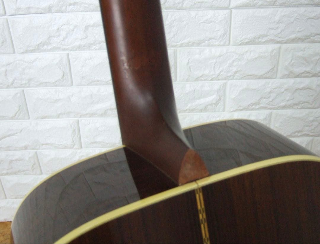 Martin CUSTOM アコースティックギター ハードケース付き D-28