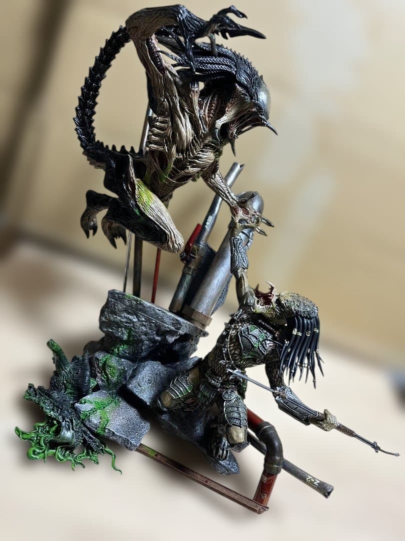 ホットトイズ ジオラマ　AVP2 プレデリアンVSプレデター 美品 輸送箱あり