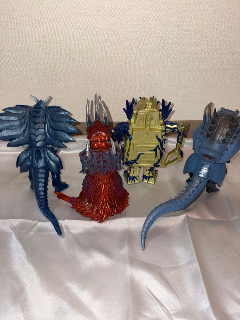 ウルトラマンコスモス 怪獣ソフビセット 一部タグあり