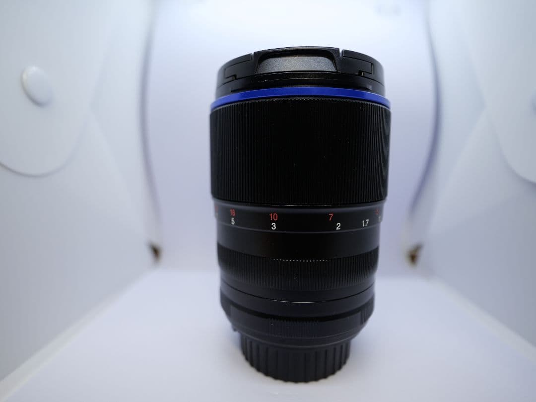 laowa the Bokeh Dreamer単焦点 105mm F2.0レンズ