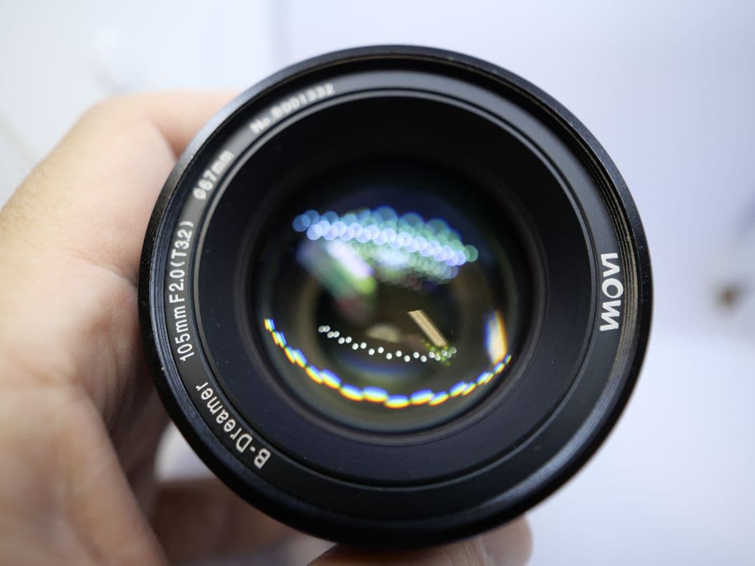 laowa the Bokeh Dreamer単焦点 105mm F2.0レンズ