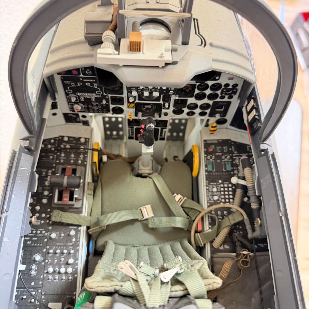 1/6 F-15C イーグルコクピット「ELITE FORCE AVIATOR」