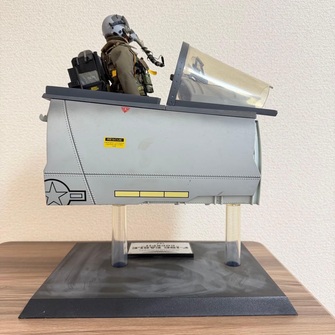 1/6 F-15C イーグルコクピット「ELITE FORCE AVIATOR」