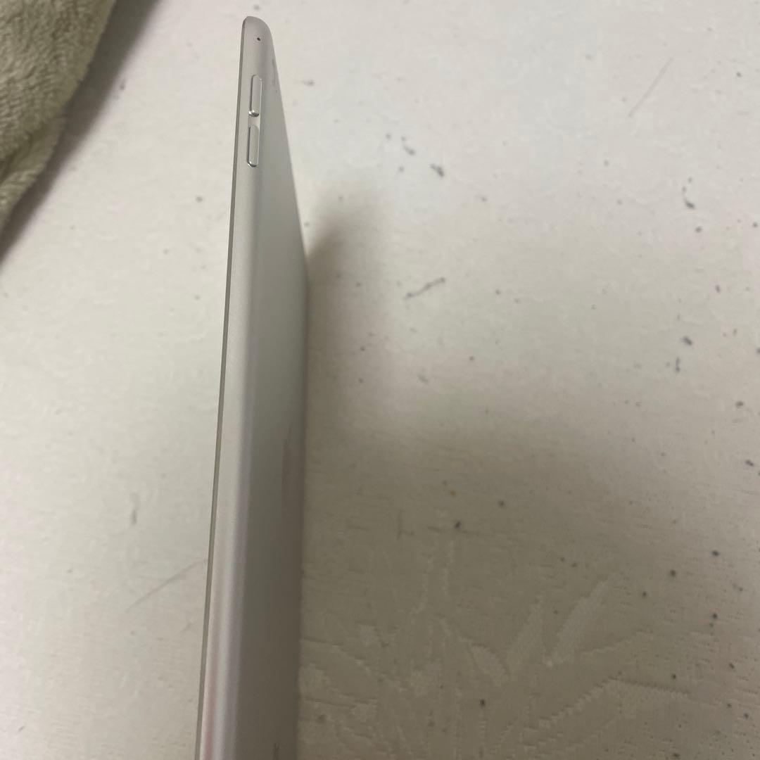 き*む様 Apple iPad Pro (10.5インチ) 64GB バッテリー