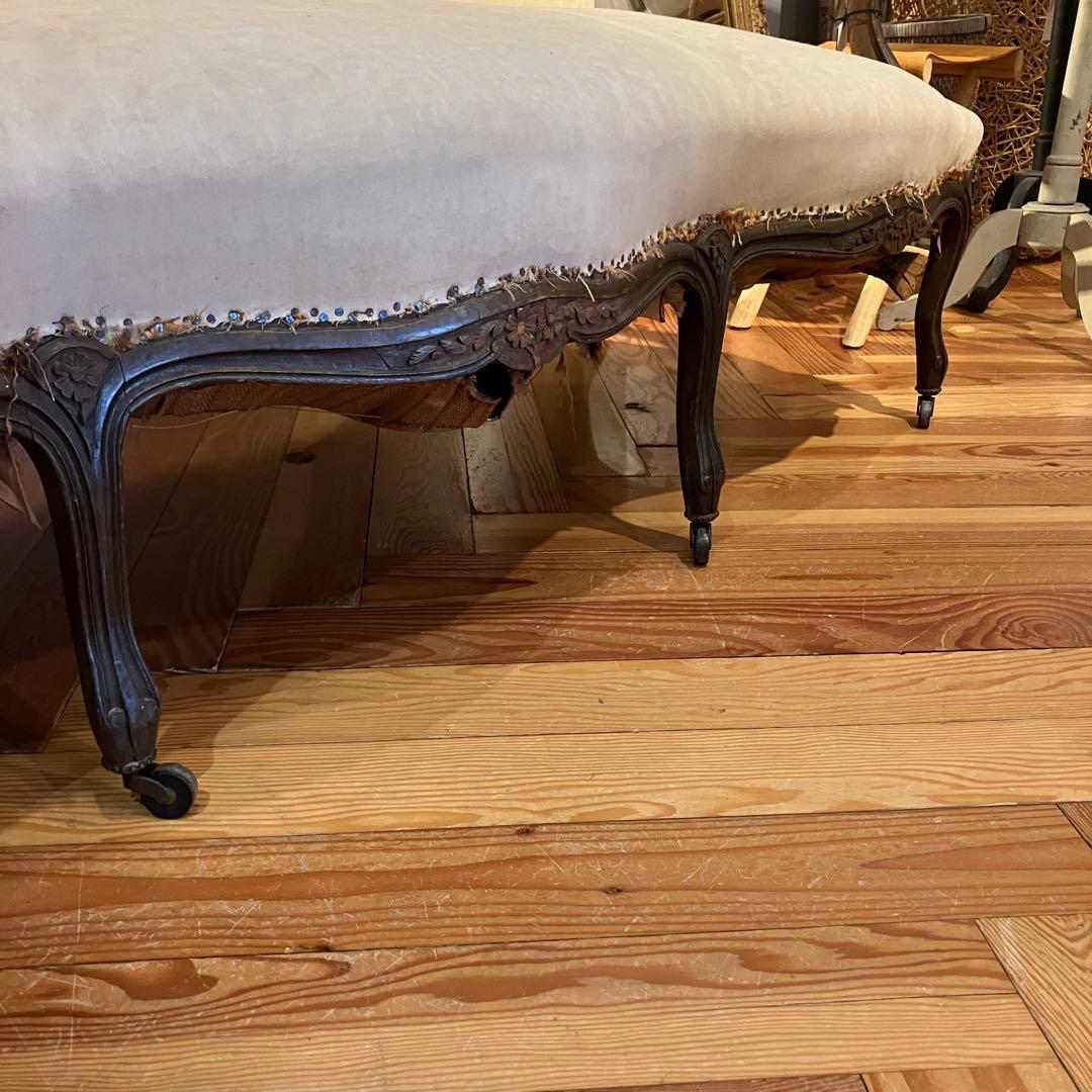 アンティークソファ　フランス　猫脚キャスター