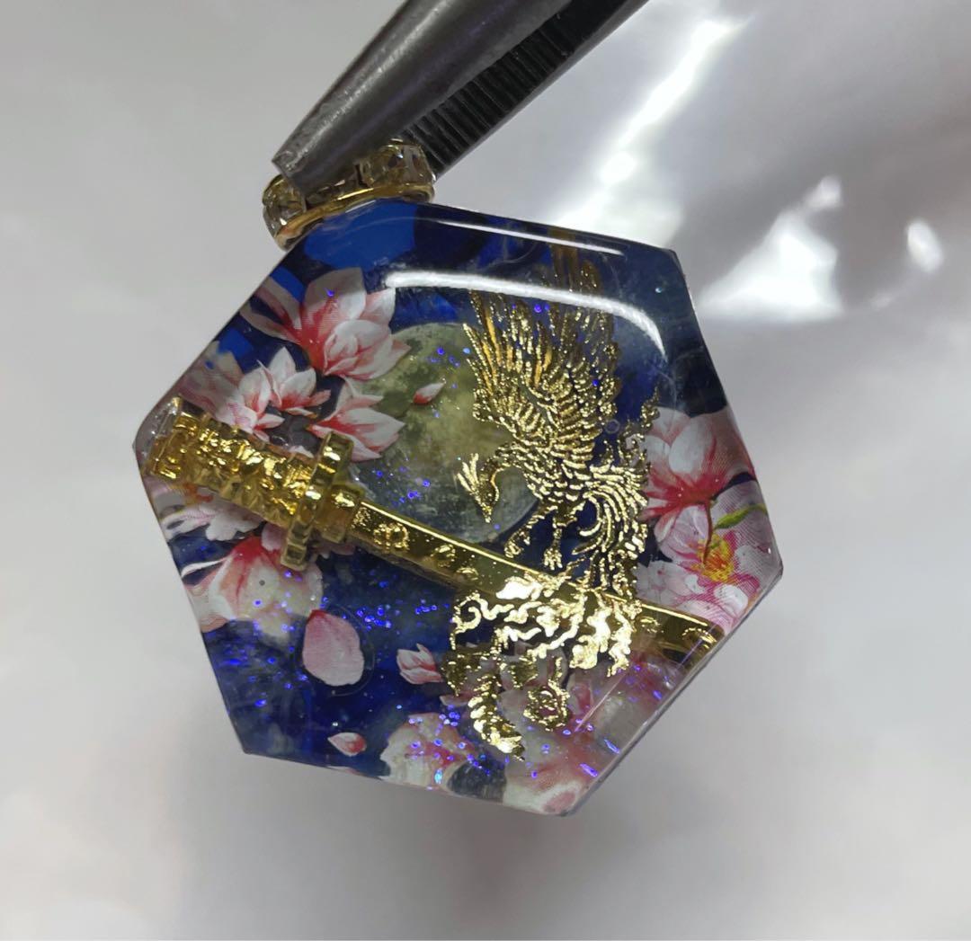 すず☆らん/鳳凰×ラピスラズリ　日本刀　桜　蓄光　オルゴナイトネックレス
