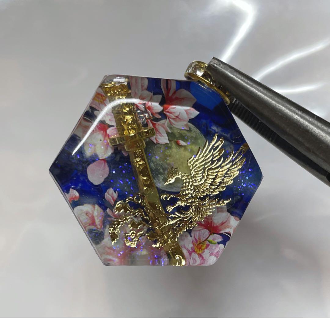 すず☆らん/鳳凰×ラピスラズリ　日本刀　桜　蓄光　オルゴナイトネックレス