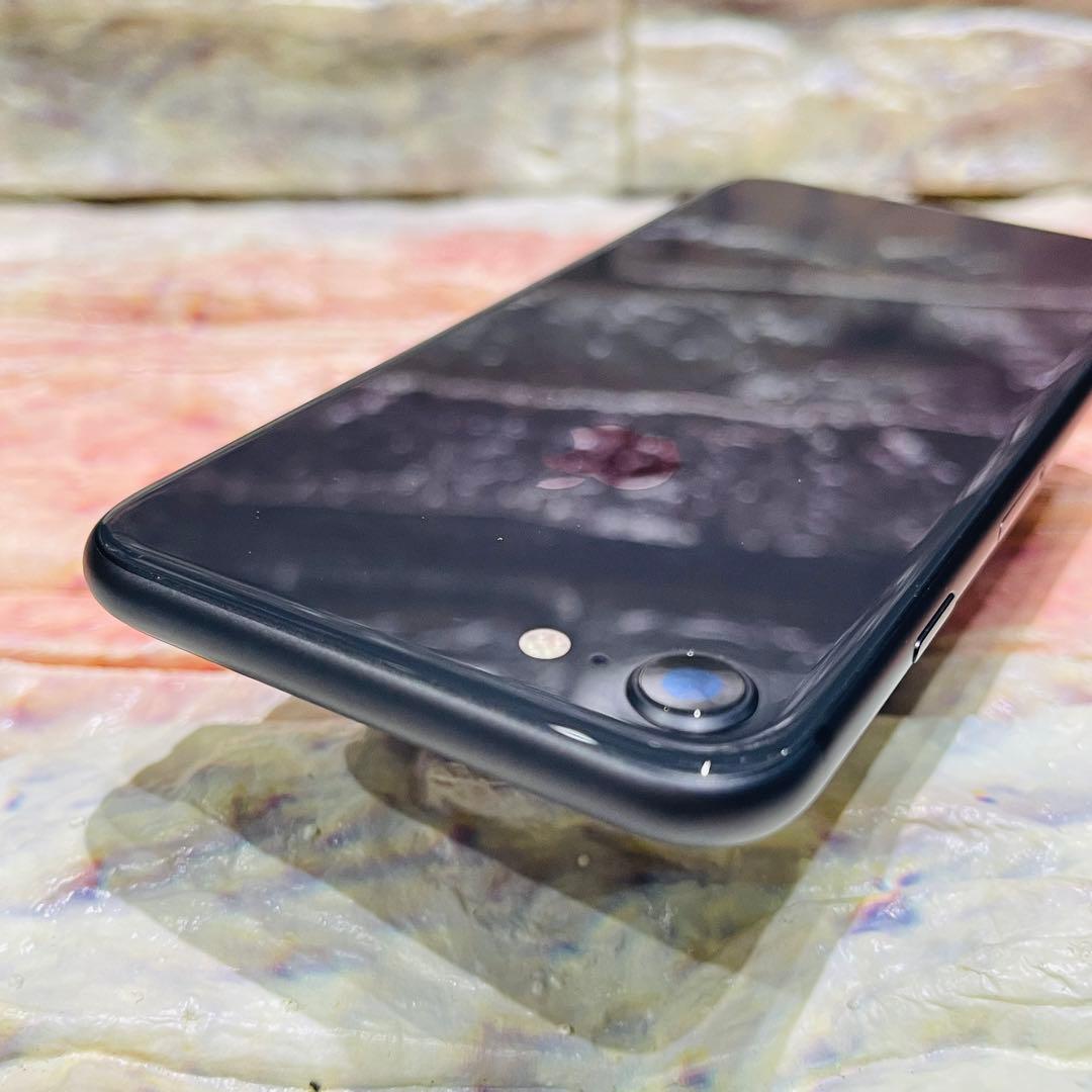 SIMフリー iPhone8 64GB スペースグレイ 新品電池