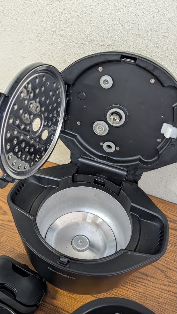 美品　SHARP ヘルシオ　ホットクック　KN-HW16G-B 2022年製