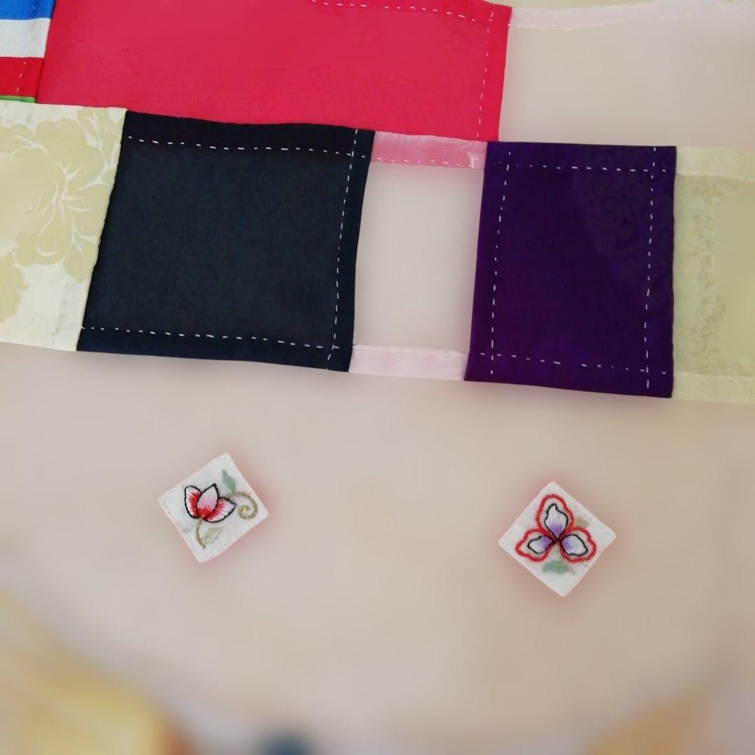 ポジャギ刺繍デザインのフリークロス