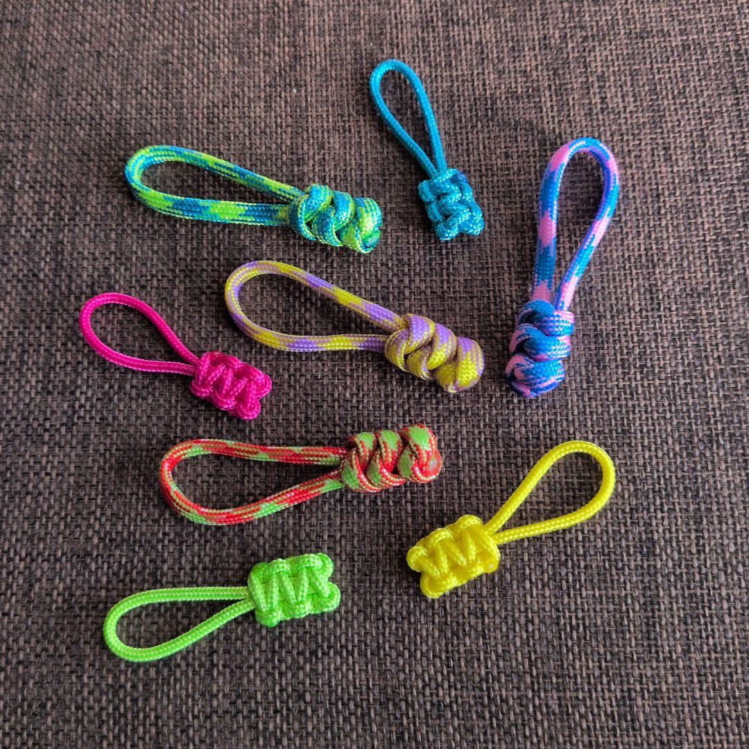 小さなパラコードジッパータブ／２タイプセット（８本）