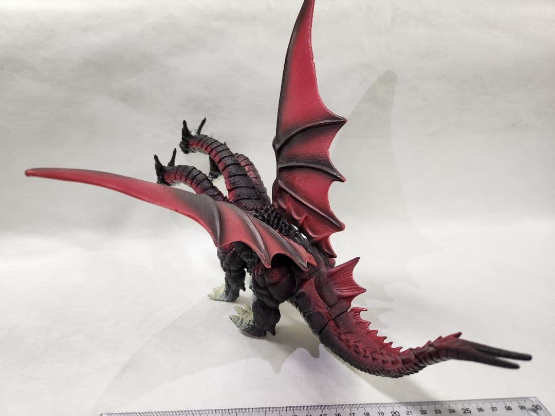 デスギドラ(モスラ) 三頭龍フィギュア 赤と黒 約20cm