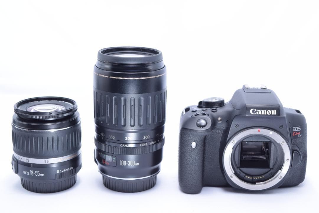 Canon Kiss X8i 　Ｗレンズ　超望遠レンズセット