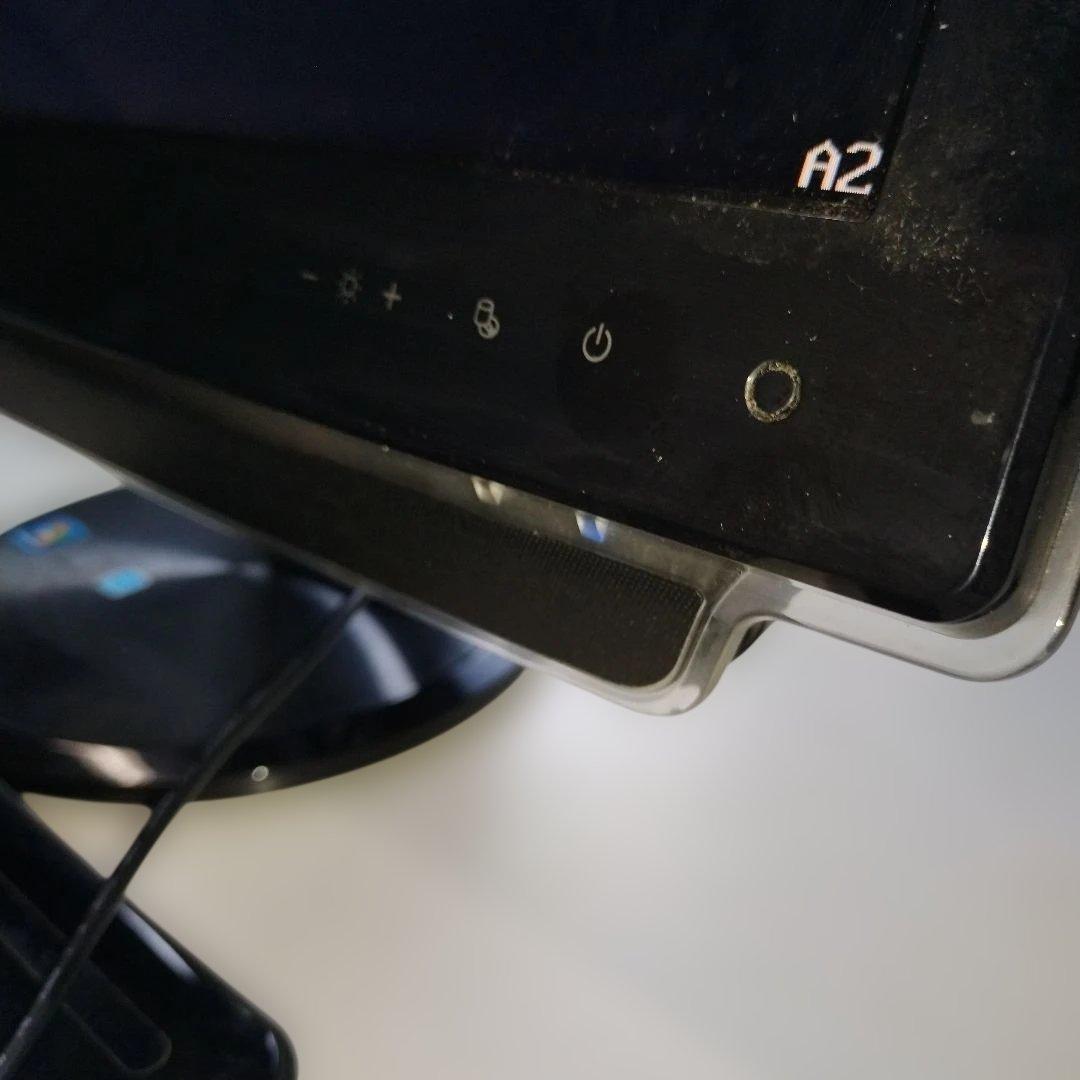 送料無料　富士通 FMV ESPRIMO EH30/ET モニタ一体型 通電