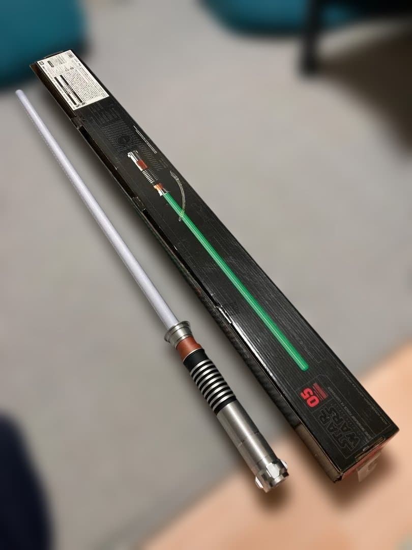 美品　ハズブロ ブラックシリーズ フォースFXライトセーバー　ルーク