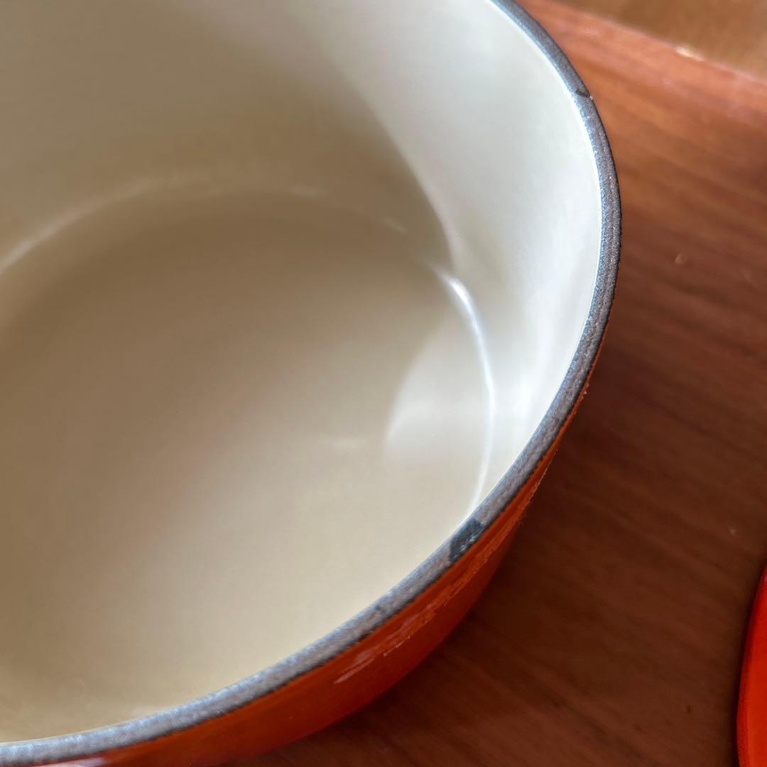 LE CREUSET ル・クルーゼ 両手鍋　18センチ 使いやすいサイズ！