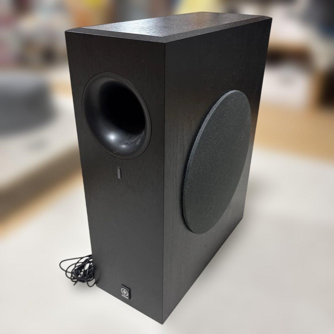 ヤマハ　サブウーファー　NS-SW210