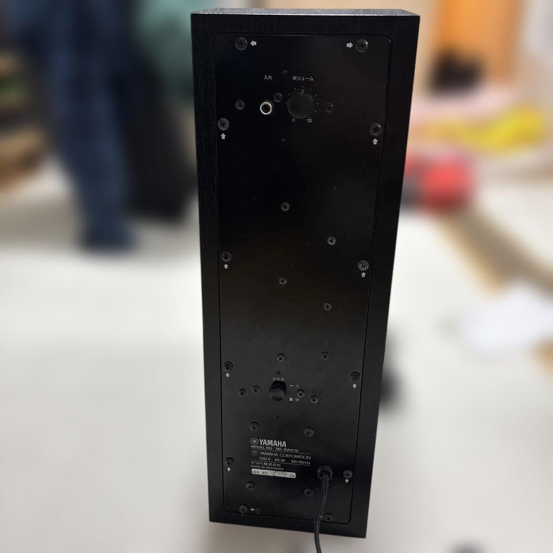 ヤマハ　サブウーファー　NS-SW210