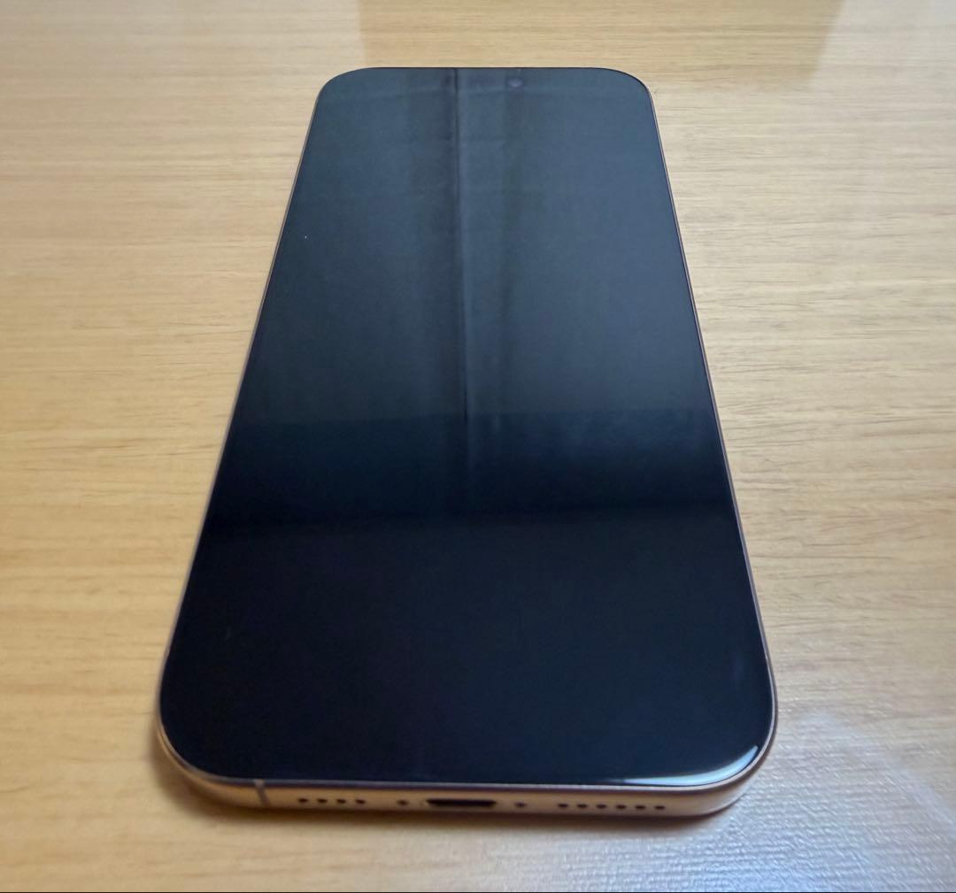 【美品】iPhone16 ProMaxデザートチタニウム256GB SIMフリー