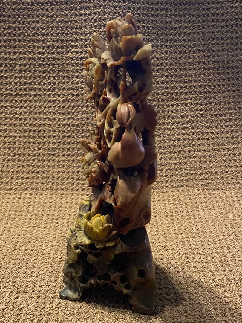 中国石透かし彫刻 蓮牡丹