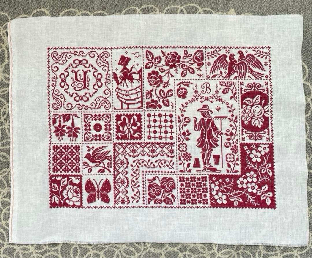 【chapeau】クロスステッチ完成品　秘密の庭 Ⅰ Marjorie